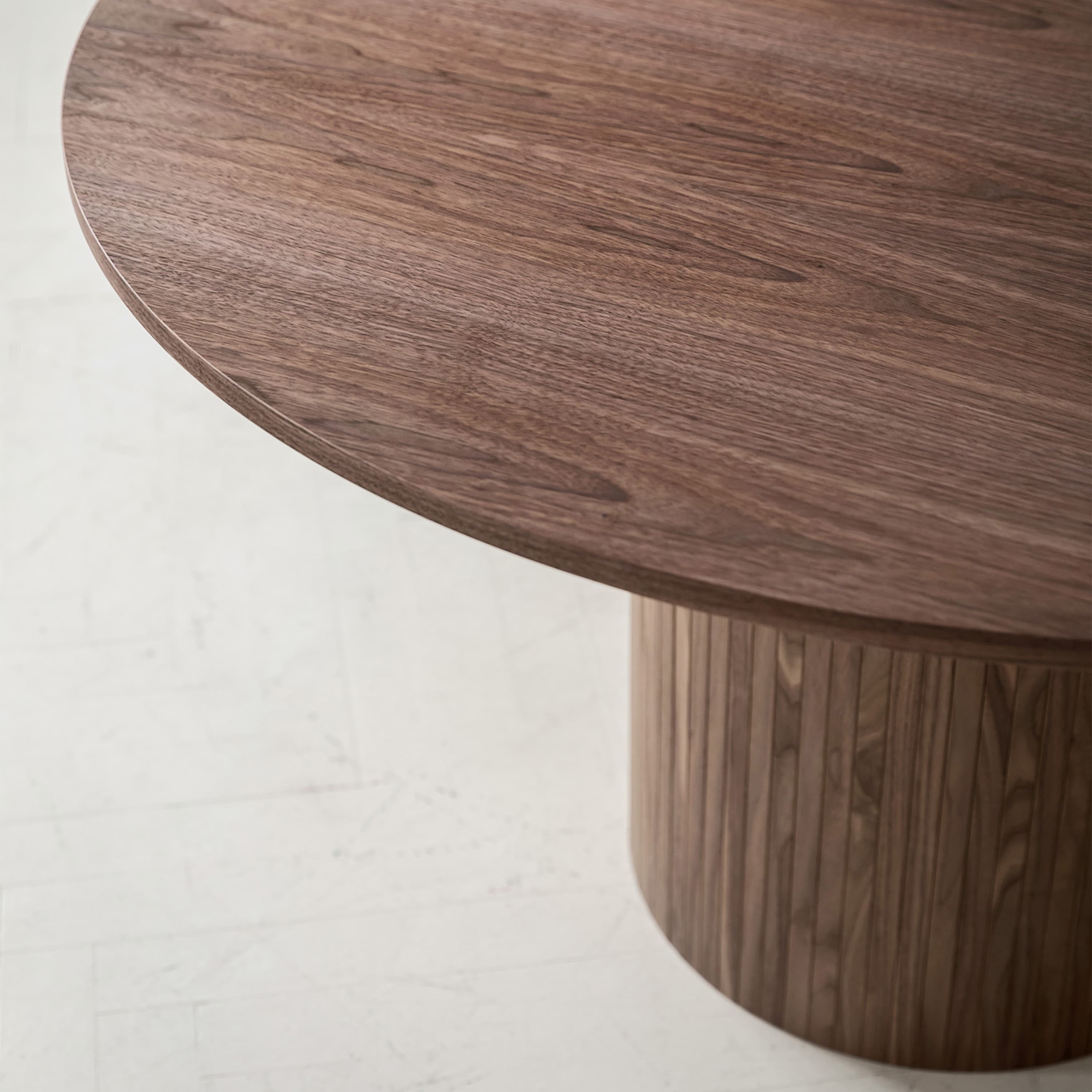 Adele Matbord Valnöt 220cm