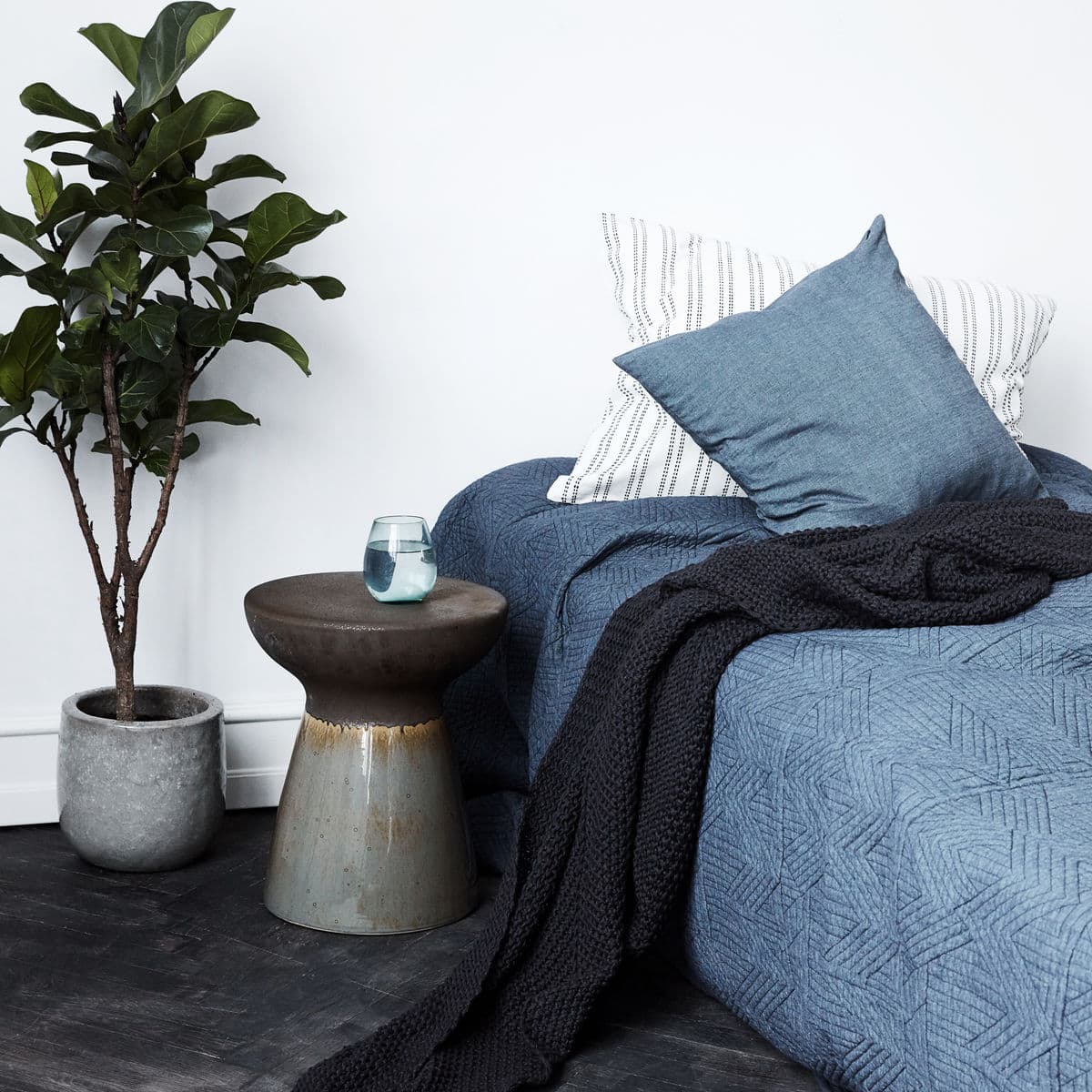 Athena Spräcklig Pall