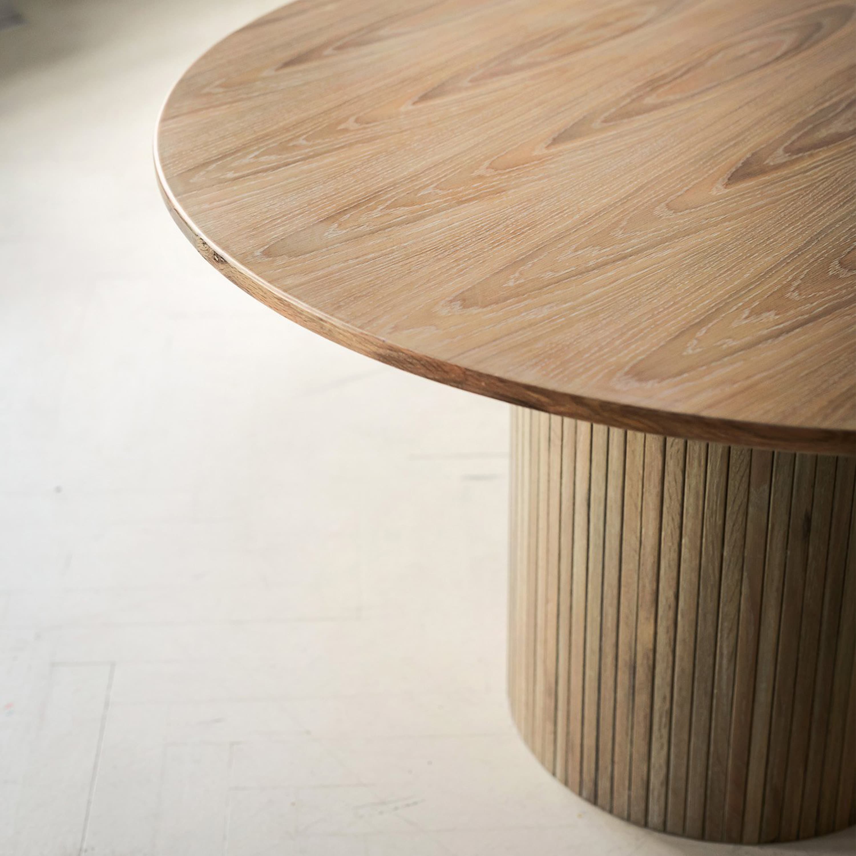 Adele Matbord Vitpigmenterad Ek 220cm