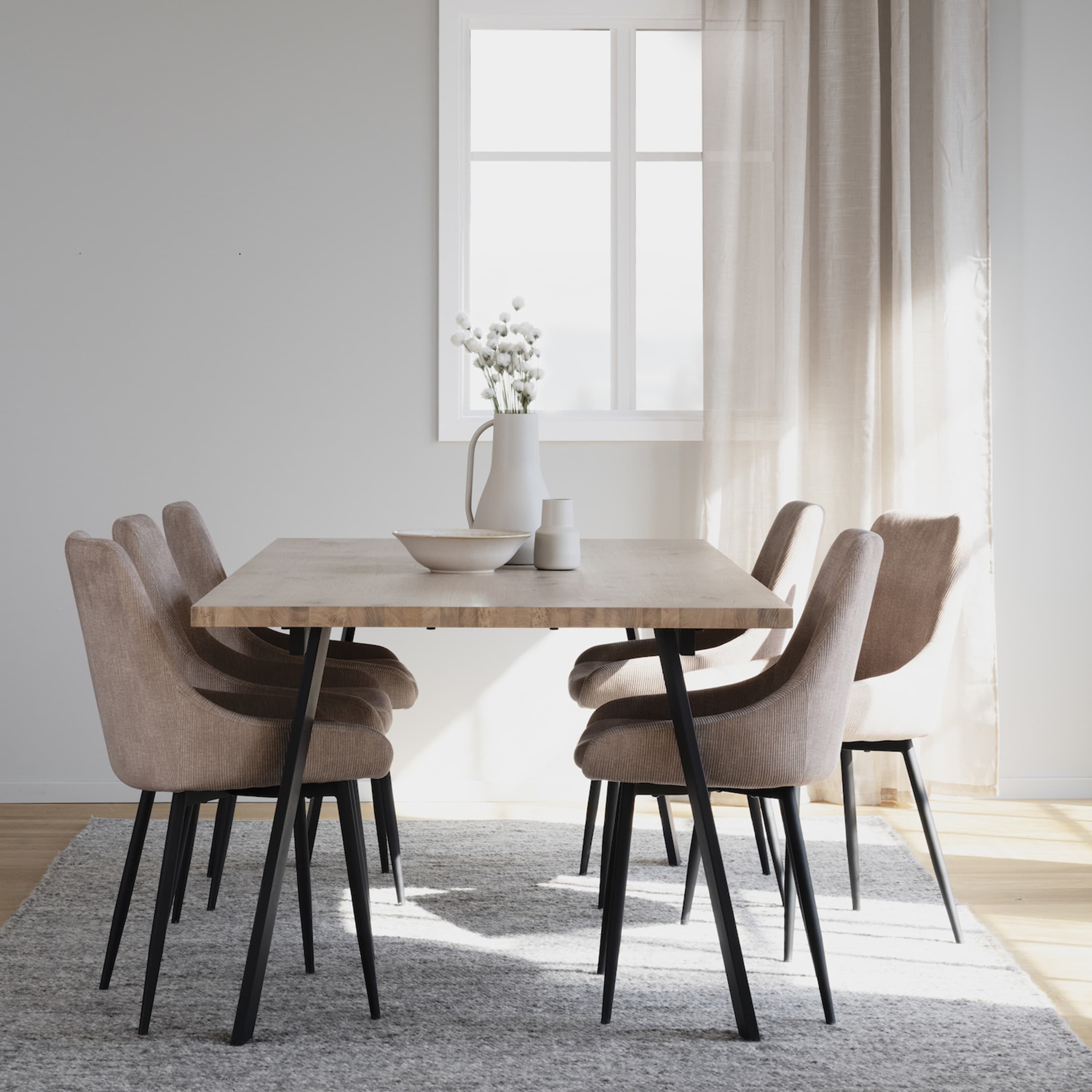 Winnipeg Matbord Vitpigmenterad Ek 200cm