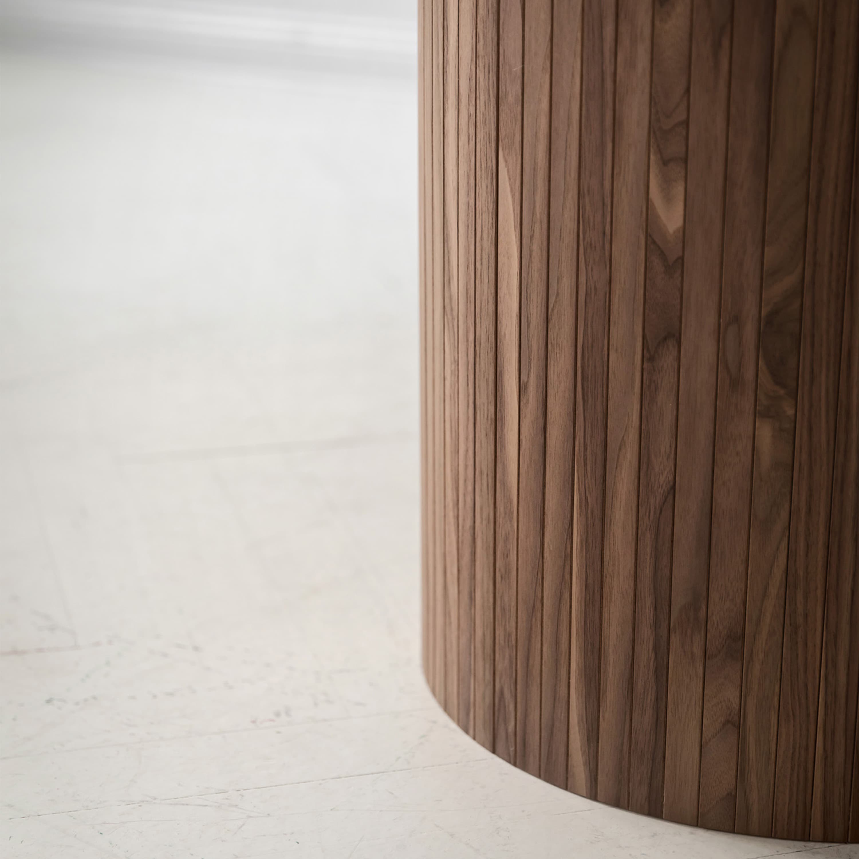 Adele Matbord Valnöt 220cm