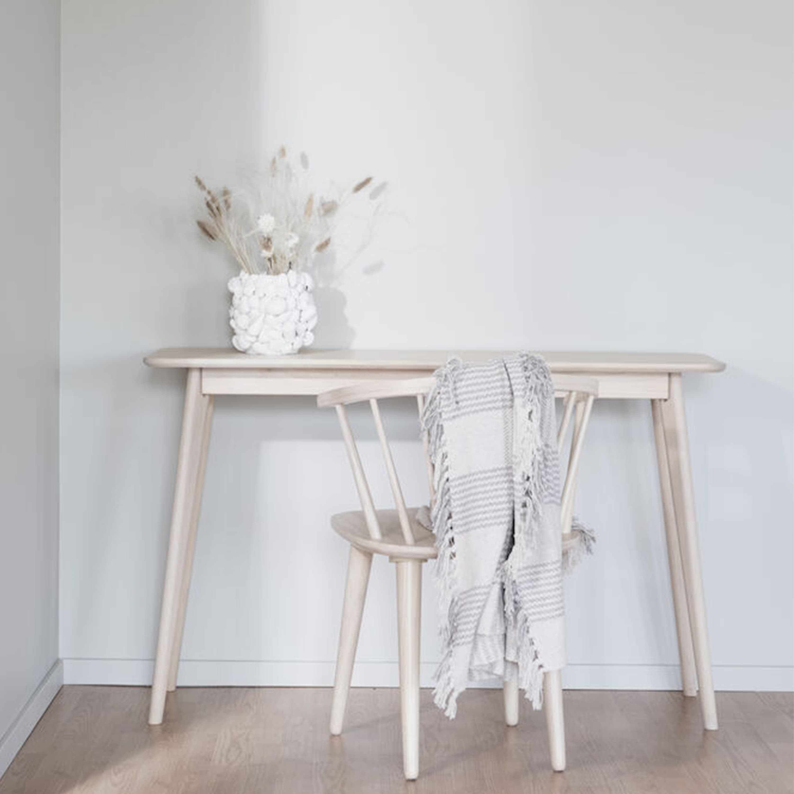 Yumi Konsolbord Vitpigmenterad