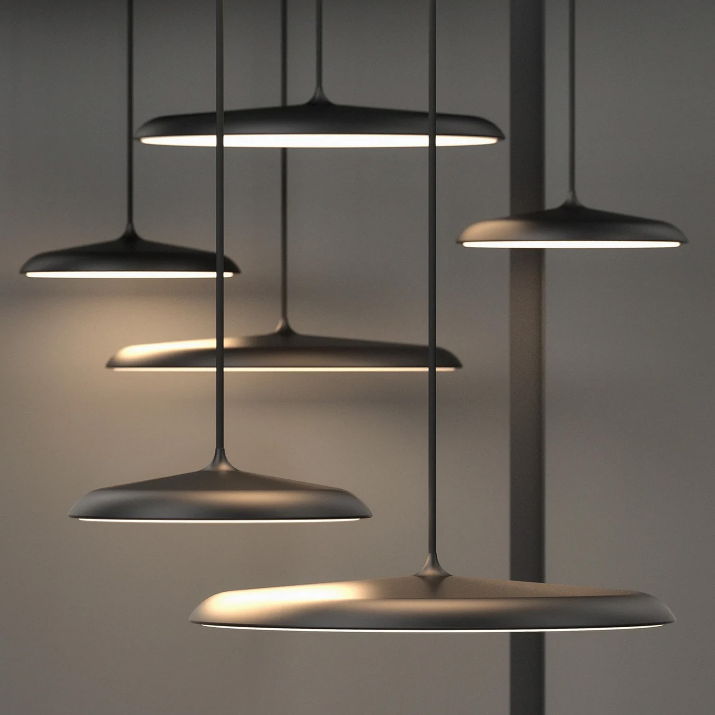 Artist 40 Taklampa Puderrosa