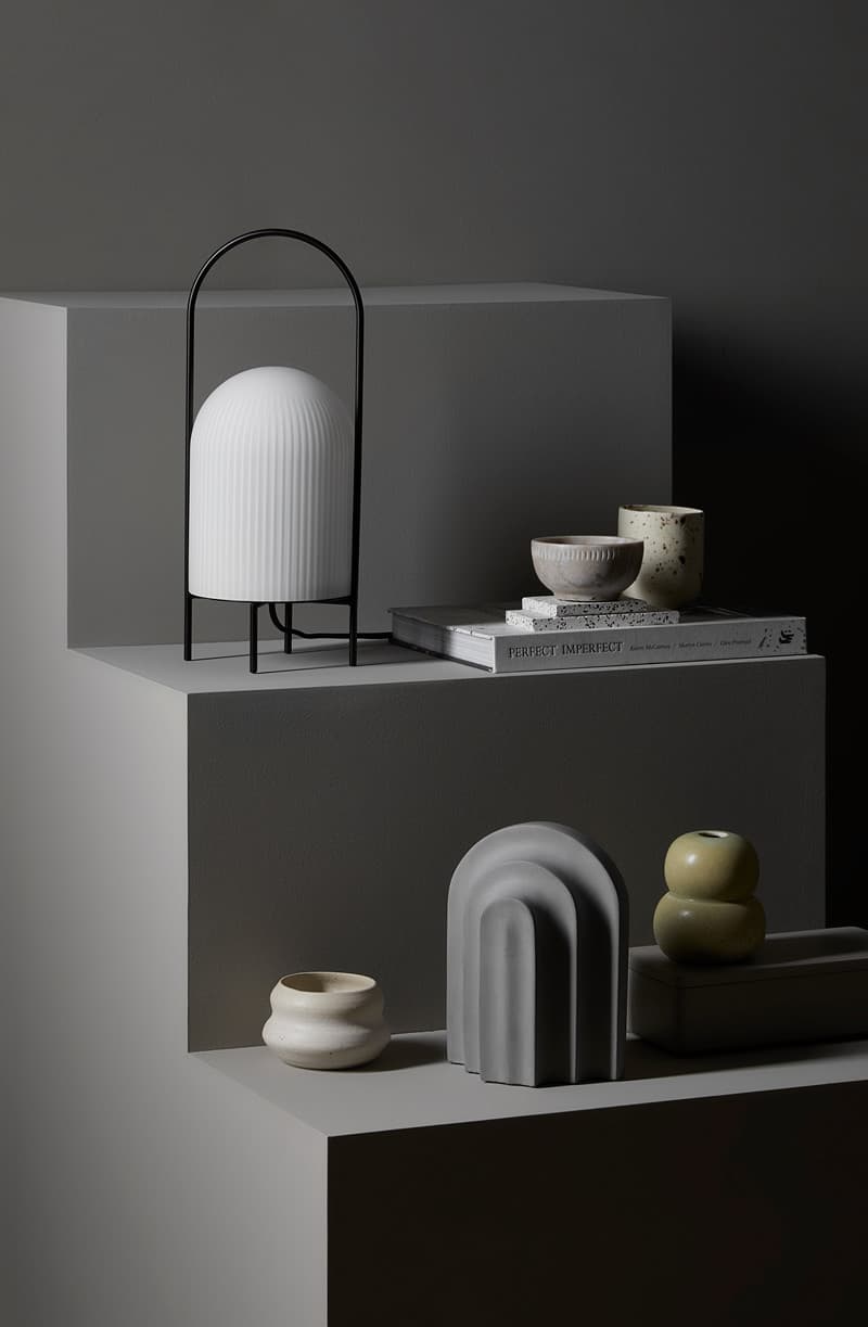 Ghost Bordslampa Svart