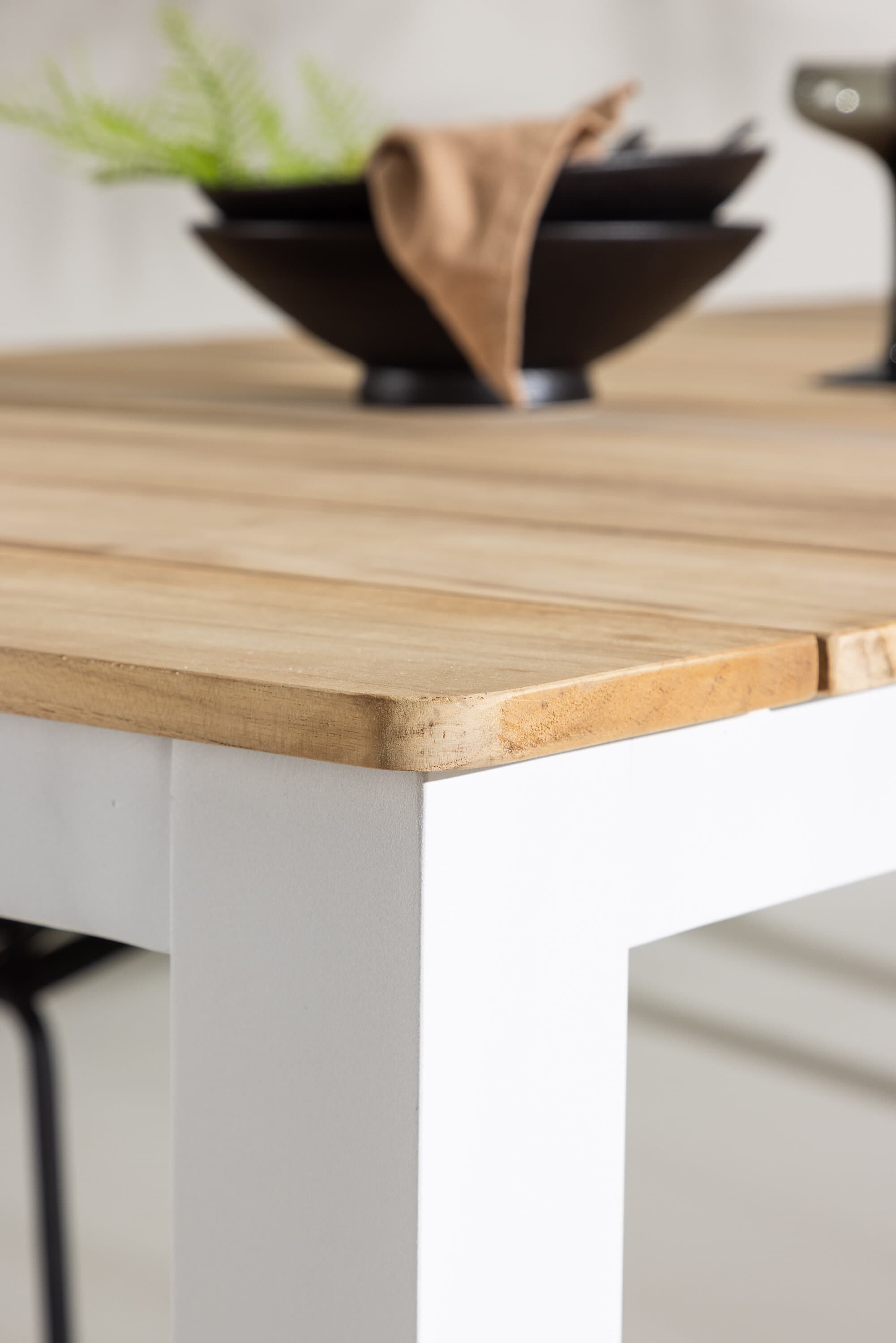 Charlie Matbord Vit 210cm