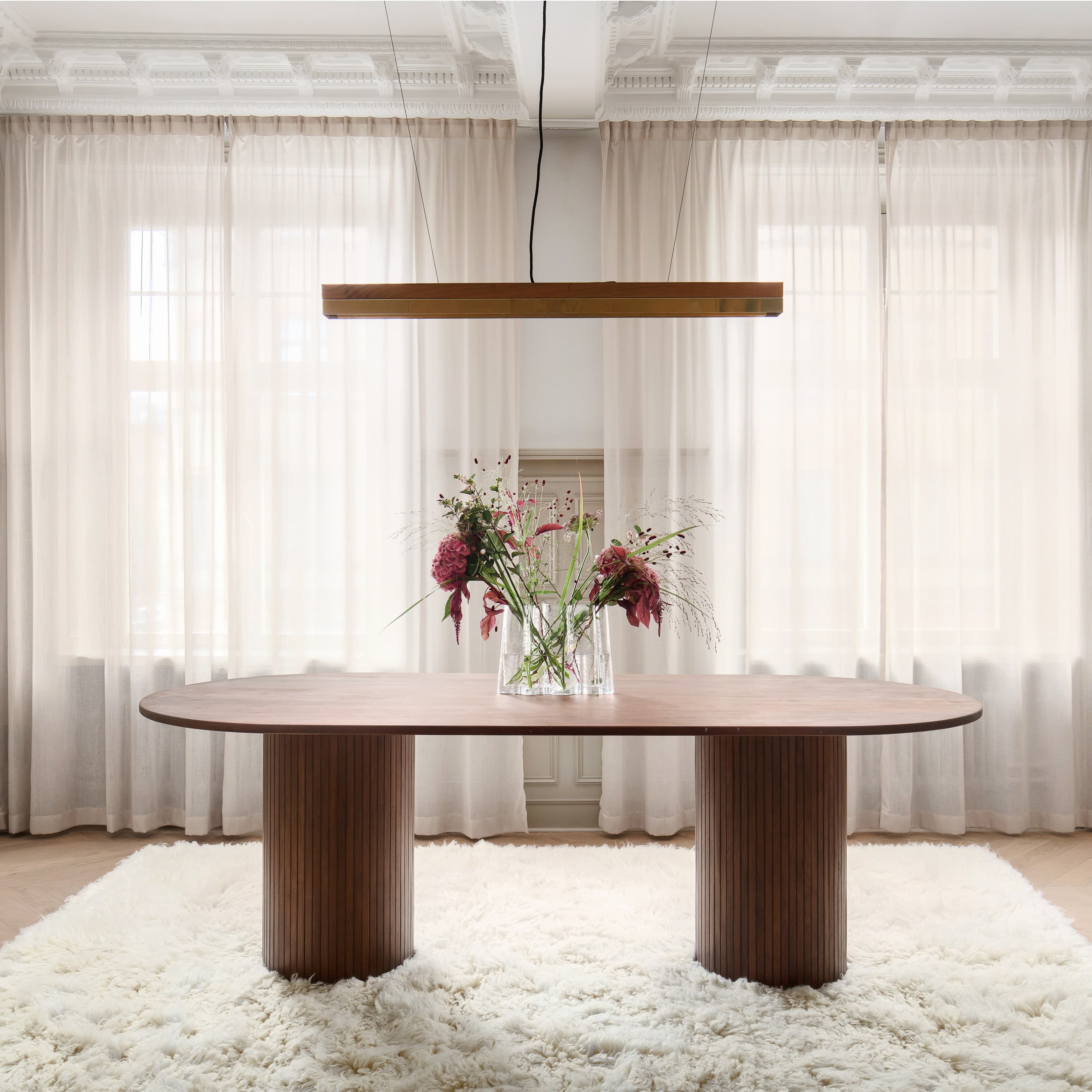 Adele Matbord Valnöt 220cm