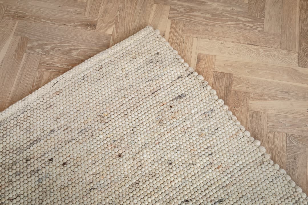 Milos Ullmatta Beige 250x350