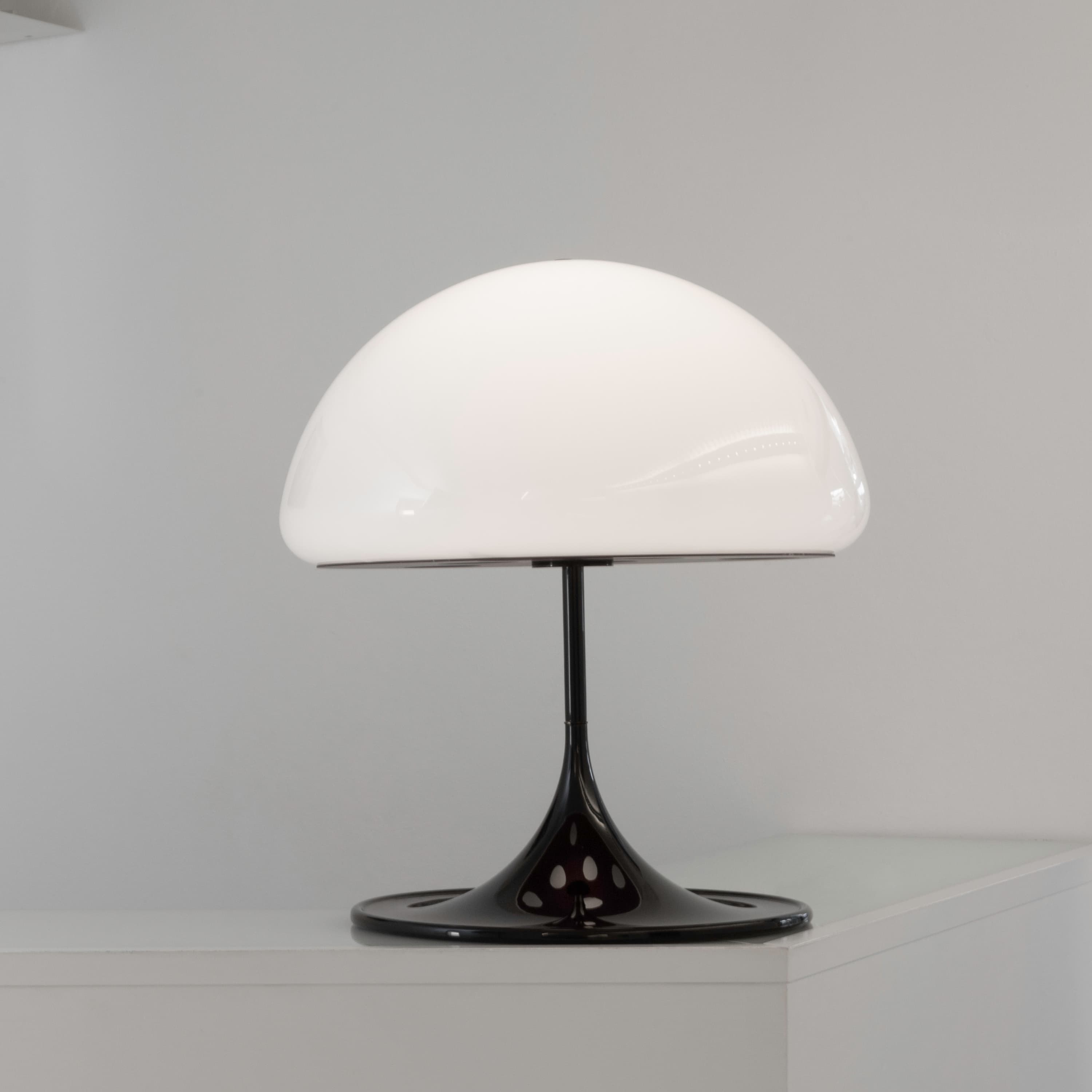 Mico Bordslampa Black/White